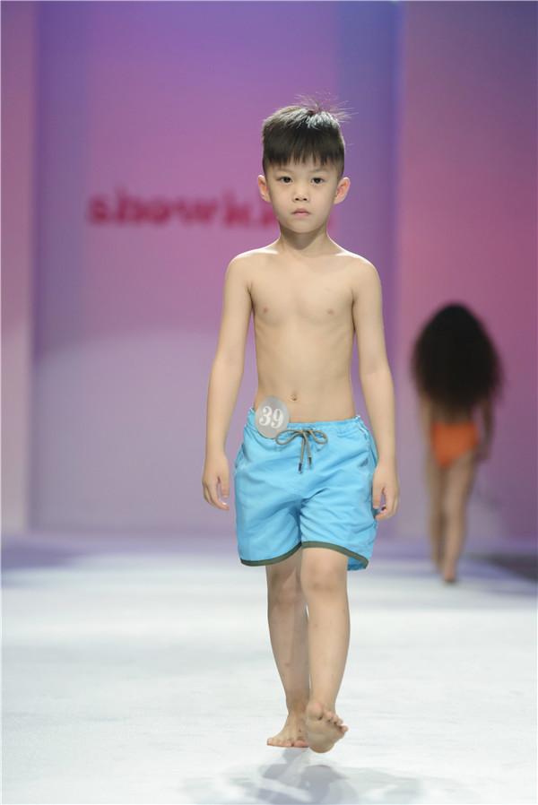 Showekids2016中國首席少兒模特大賽西安賽區(qū)(夏季賽)總決賽3